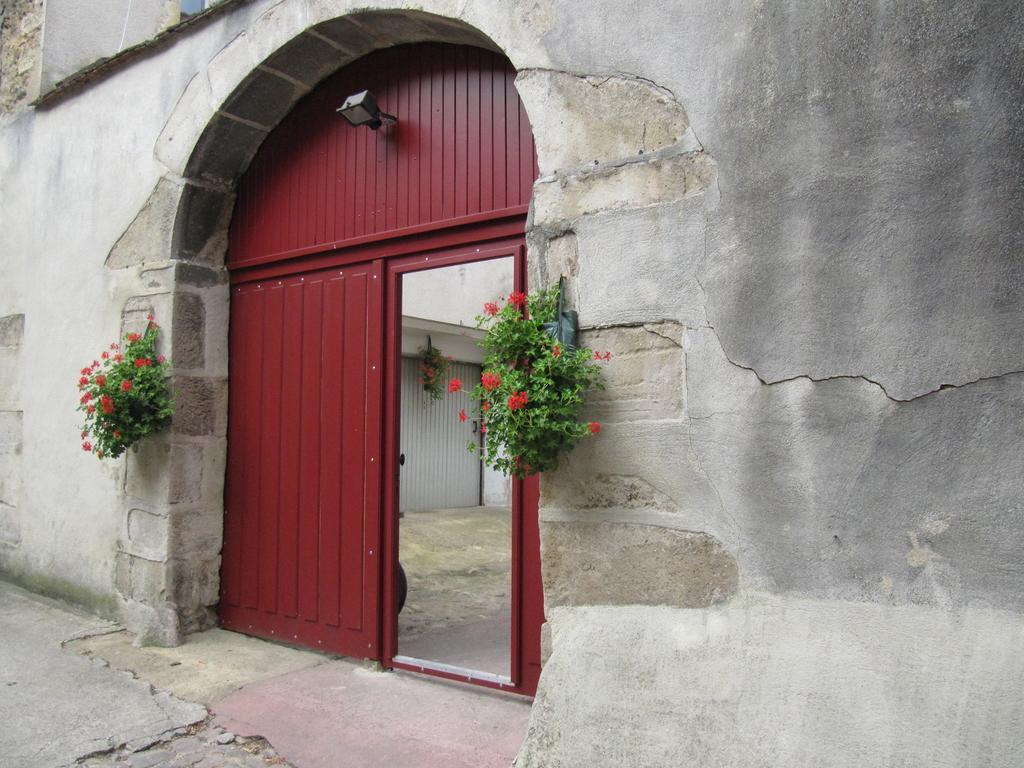 Hotel Pub Vauban Terreaux Avallon Exteriér fotografie
